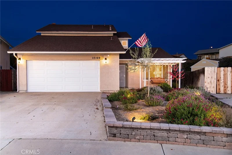 10169 E Glendon Circle, Santee, CA 92071