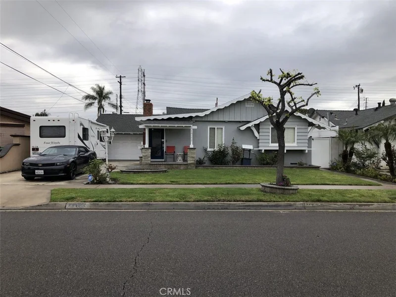 10172 Wasco, Stanton, CA 90680