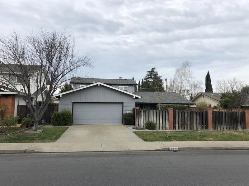 869 Knickerbocker, Sunnyvale, CA 94087