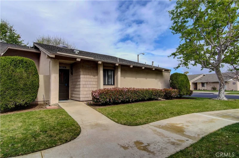 8565 Trinity #821 E, Huntington Beach, CA 92646