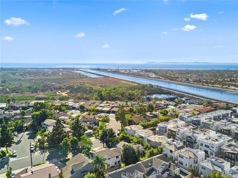 1140 Sea Bluff, Costa Mesa, CA 92627