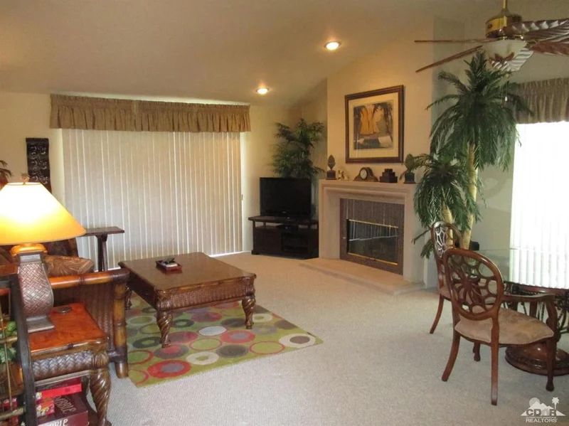 784 Montana Vista, Palm Desert, CA 92211