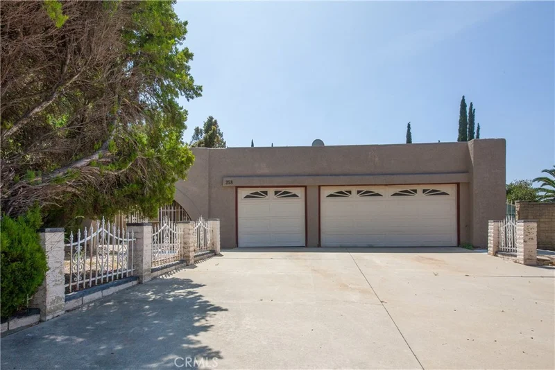 258 Armstrong, Claremont, CA 91711