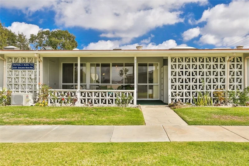 1231 Golden Rain #70C, Seal Beach, CA 90740