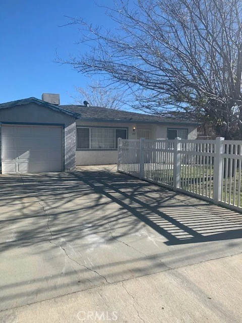 510 Florida, Banning, CA 92220