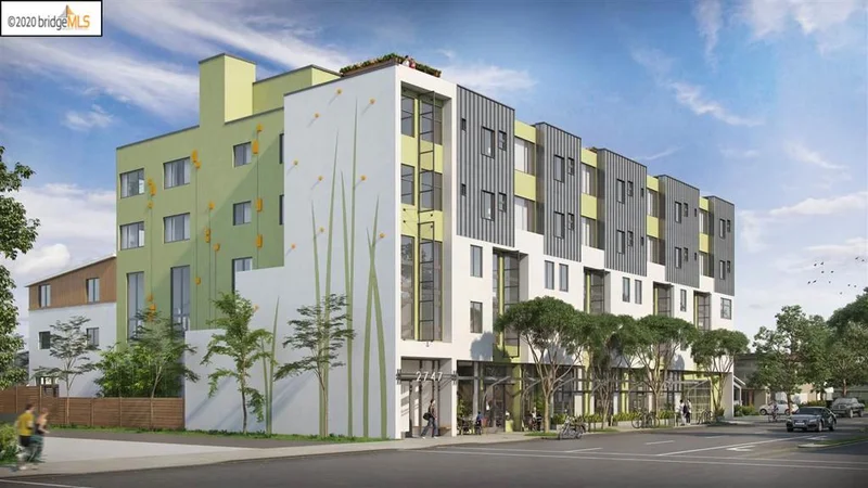 2747 San Pablo #206, Berkeley, CA 94702
