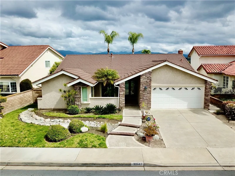 22682 Orellana, Mission Viejo, CA 92691