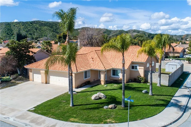 2308 Shasta, San Jacinto, CA 92583