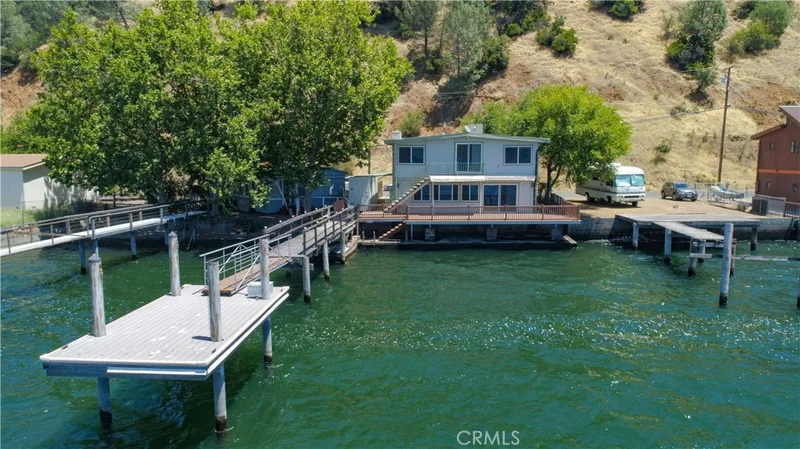 11423 Lakeshore, Clearlake, CA 95422