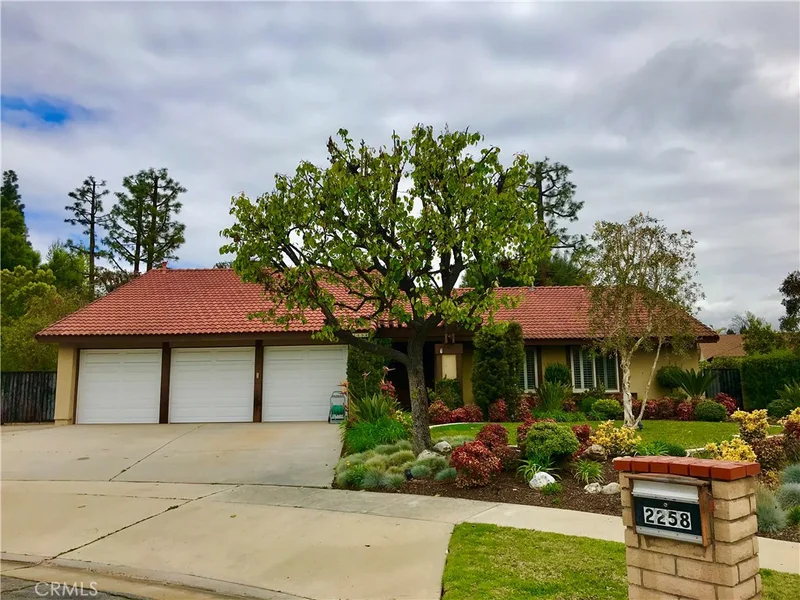 2258 Avenida Soledad, Fullerton, CA 92833