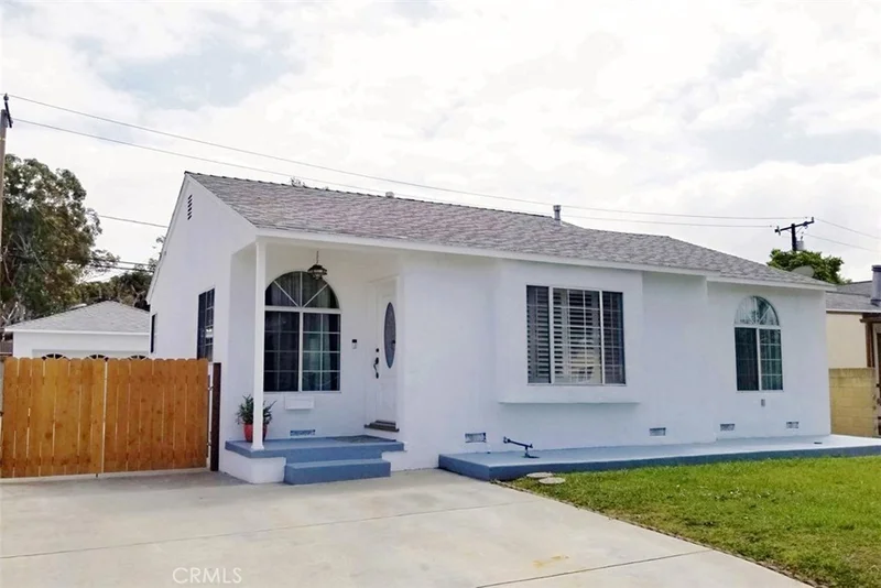 10136 Flallon, Santa Fe Springs, CA 90670