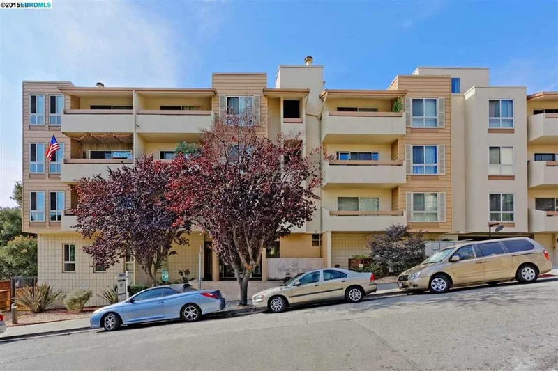 55 Fairmount Ave 212, Oakland, CA 94611