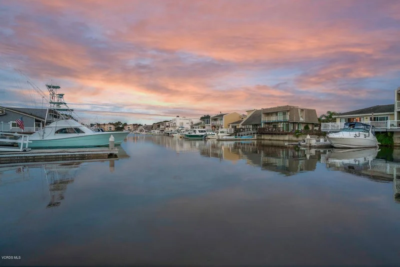 4570 Gateshead Bay, Oxnard, CA 93035