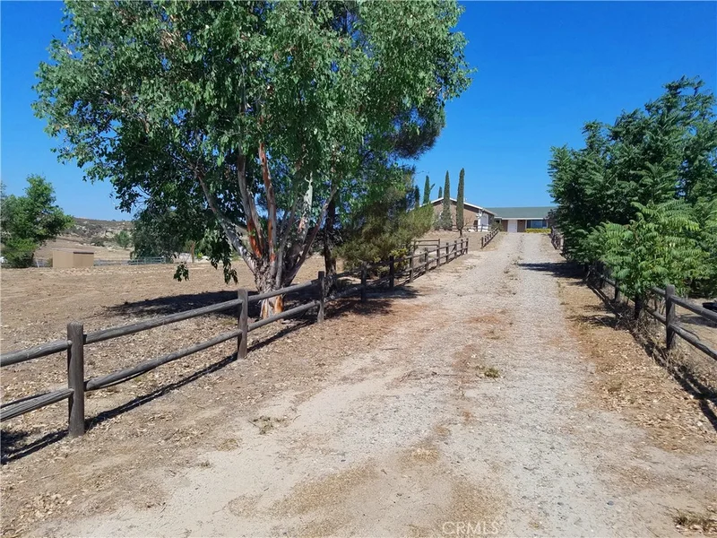 42280 Indian Hill, Aguanga, CA 92536
