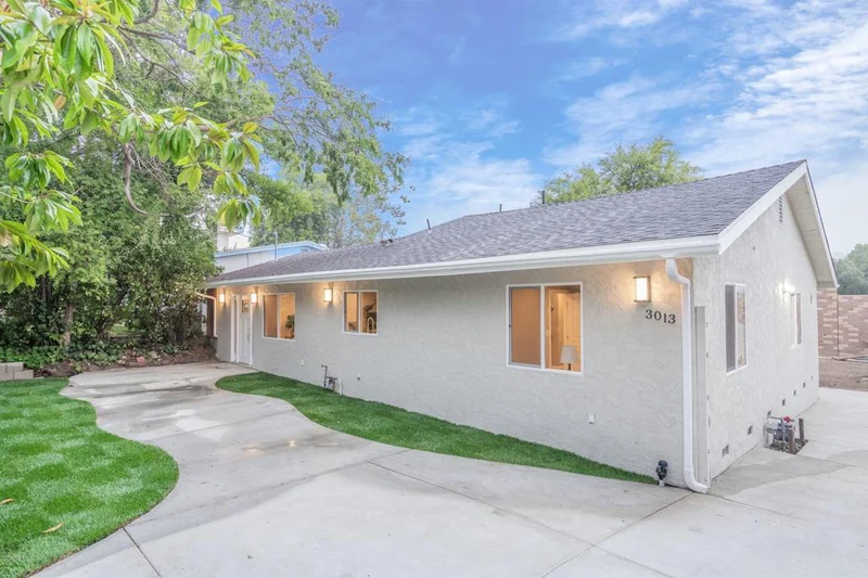 3013 Willow, Thousand Oaks, CA 91361