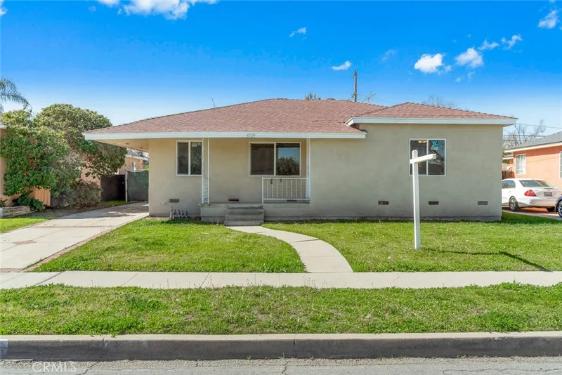 4219 Gaviota, Long Beach, CA 90807