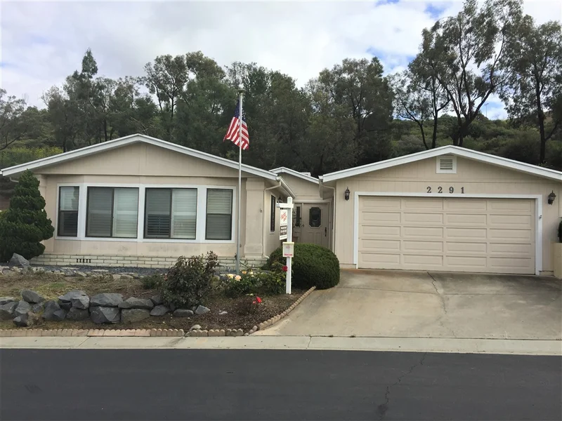 2291 Bryant Dr., Carlsbad, CA 92008
