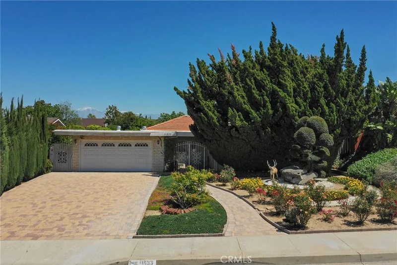11533 Poplar, Loma Linda, CA 92354