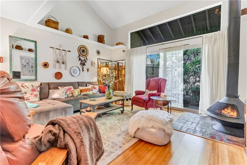 7890 Spring #25A, Long Beach, CA 90815