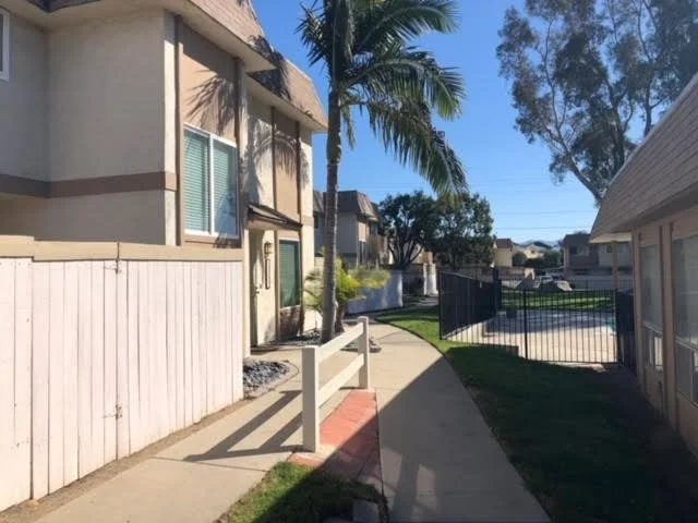 10323 Santana Ranch Drive, Santee, CA 92071