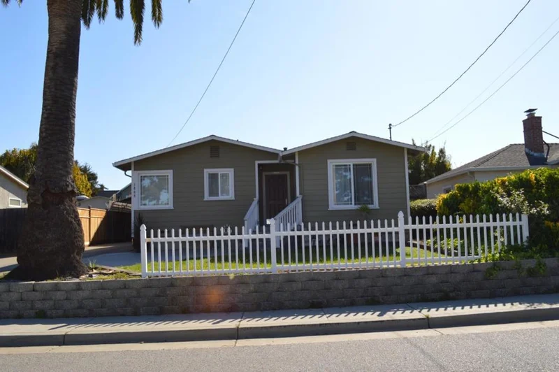 1860 42nd, Capitola, CA 95010