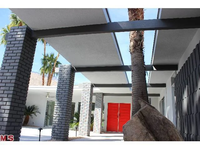 2271 Camino Real, Palm Springs, CA 92264