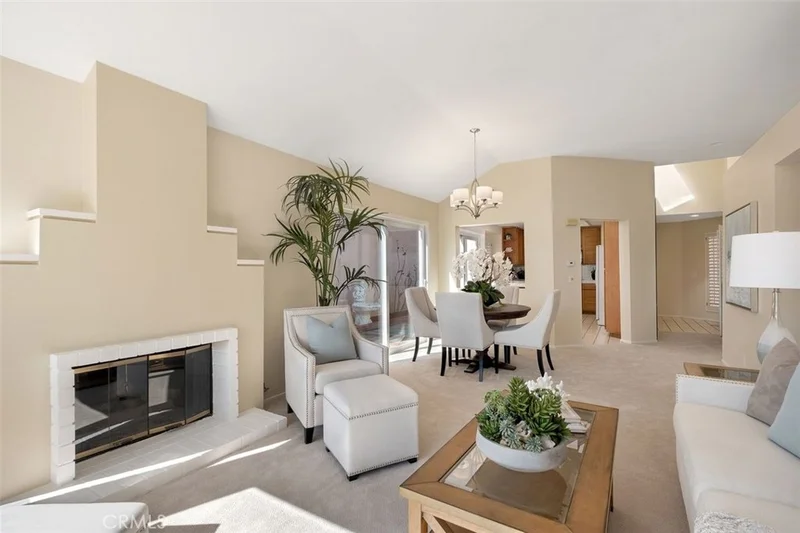 30 Cormorant, Newport Beach, CA 92660