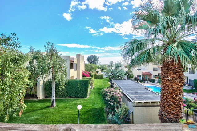 420 Calle El Segundo, Palm Springs, CA 92262