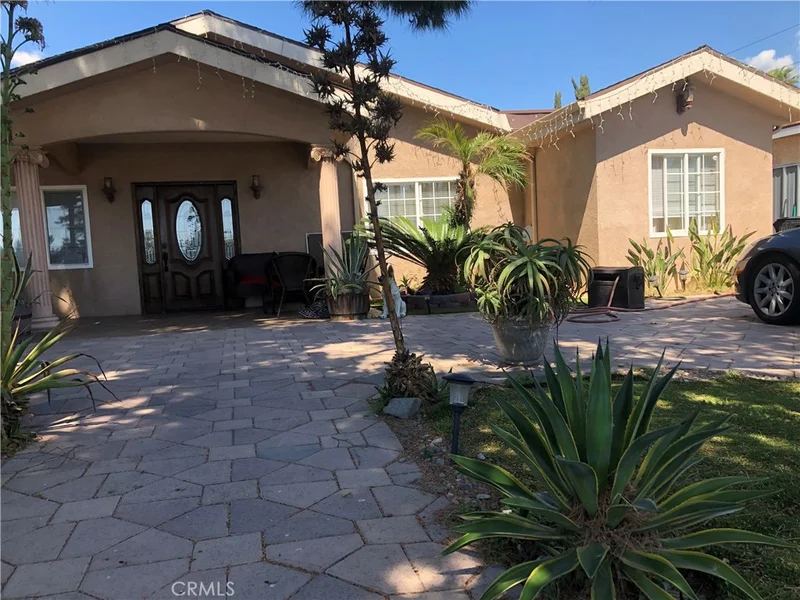 11258 Keswick, Sun Valley, CA 91352