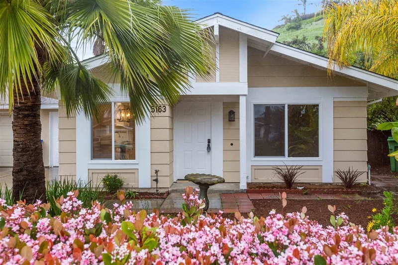 5163 El Secrito, Oceanside, CA 92056