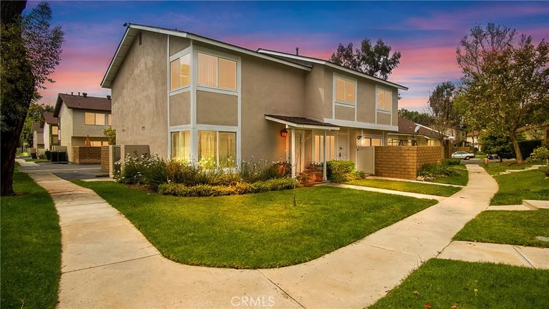 5488 Willow Woods #99/C, Anaheim, CA 92807
