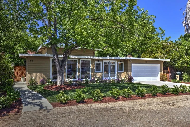 551 Dawn, Sunnyvale, CA 94087