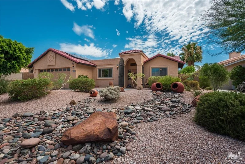 30206 Avenida Del Yermo, Cathedral City, CA 92234