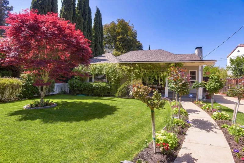 521 Pope, Menlo Park, CA 94025