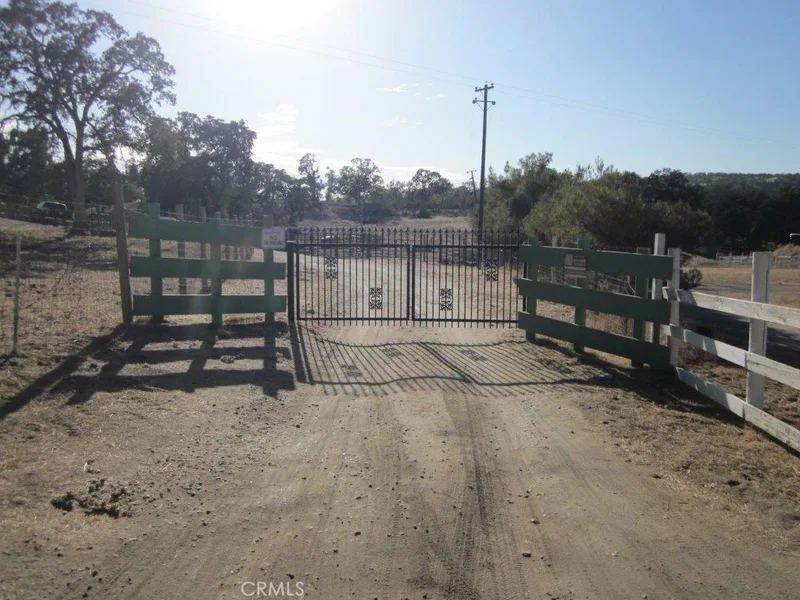 42696 Road 415, Coarsegold, CA 93614