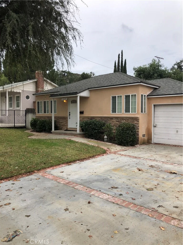 10229 Eldora, Sunland, CA 91040