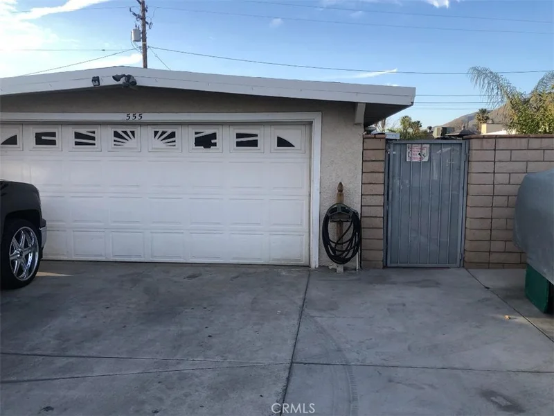 555 2nd, San Jacinto, CA 92583