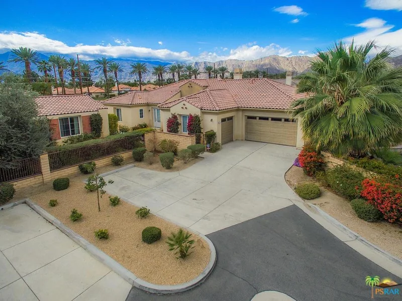 79205 Shadow, La Quinta, CA 92253