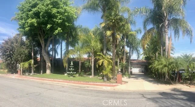 10037 Casanes, Downey, CA 90240