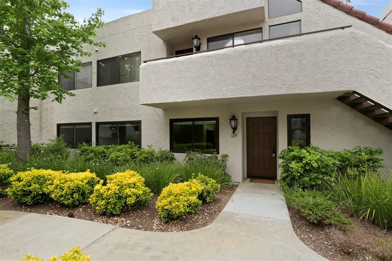 11840 Caminito Ronaldo #129, San Diego, CA 92128