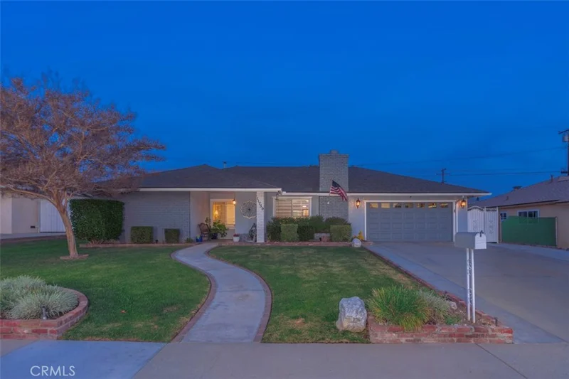11759 Crystal, Chino, CA 91710