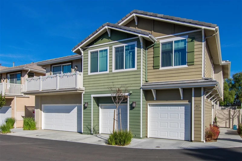 425 Nickel Creek Dr, Ramona, CA 92065