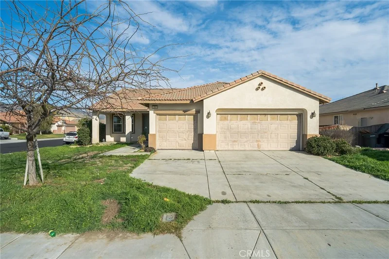 253 Percheron, San Jacinto, CA 92582
