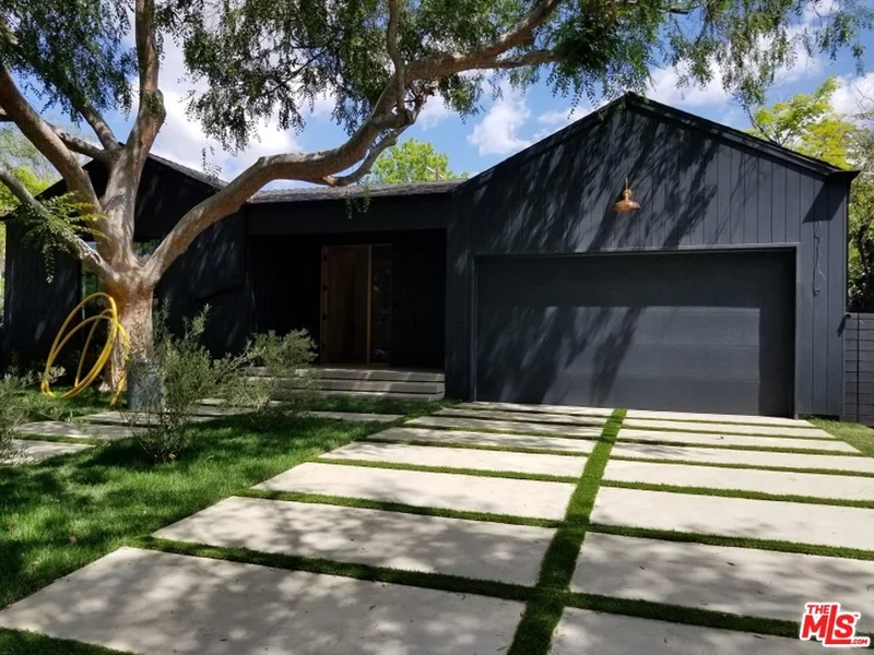 11809 Otsego, Valley Village, CA 91607
