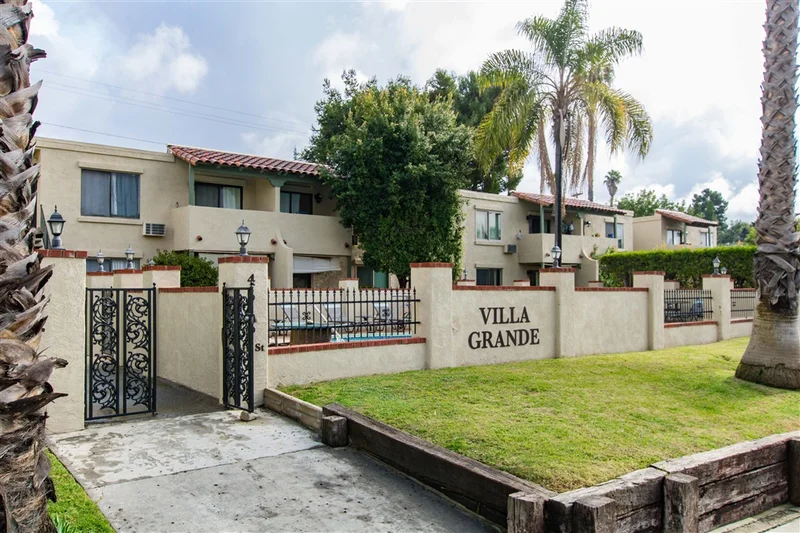 4515 4th St #3, La Mesa, CA 91941