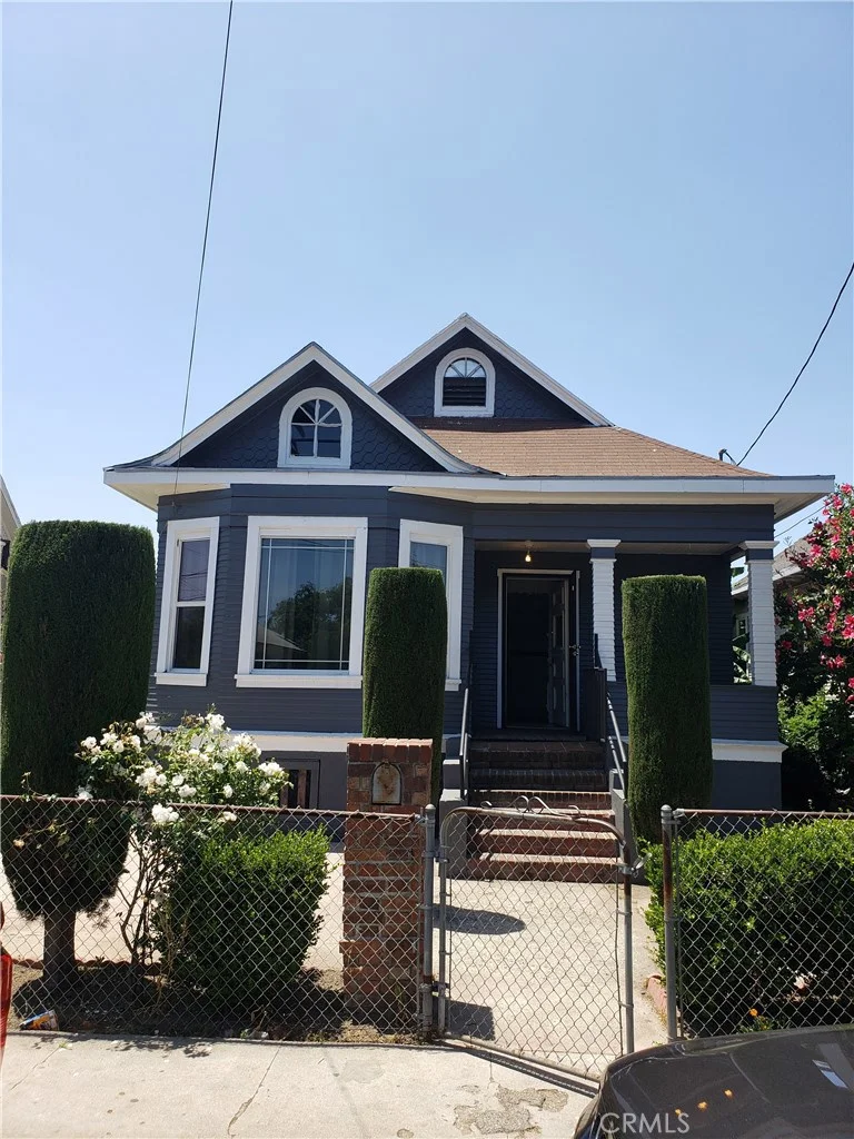 522 E. 21st St., Los Angeles, CA 90011