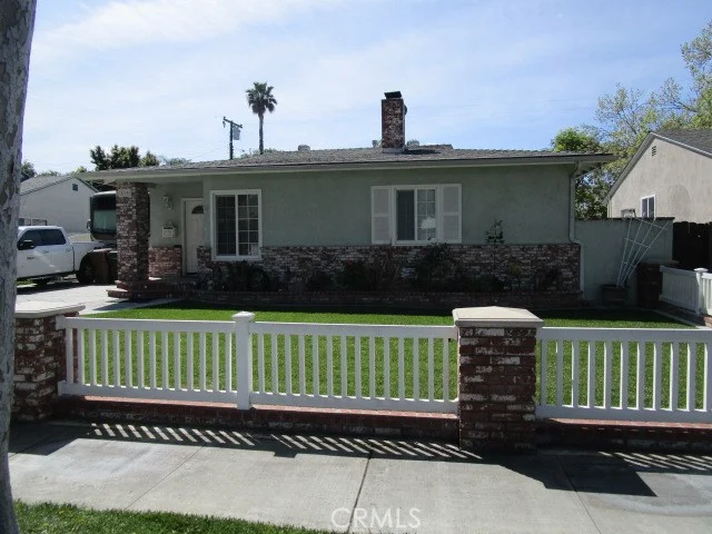 516 Southgate, Fullerton, CA 92832