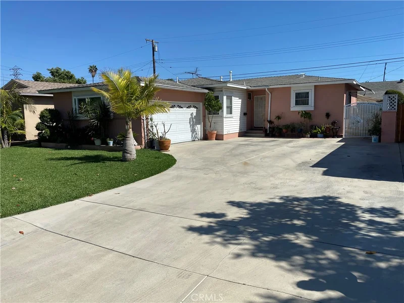 10272 Priscilla St, Downey, CA 90242