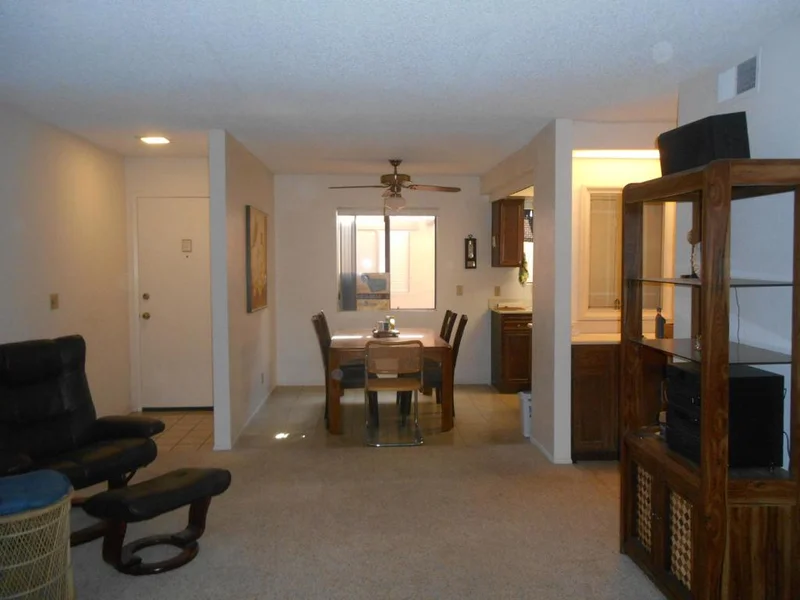 1050 Ramon #23, Palm Springs, CA 92264