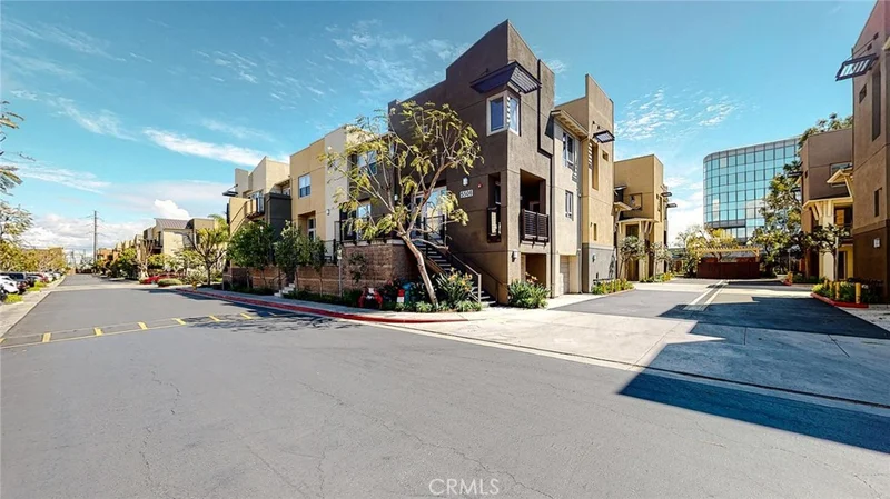 5506 149th #9, Hawthorne, CA 90250
